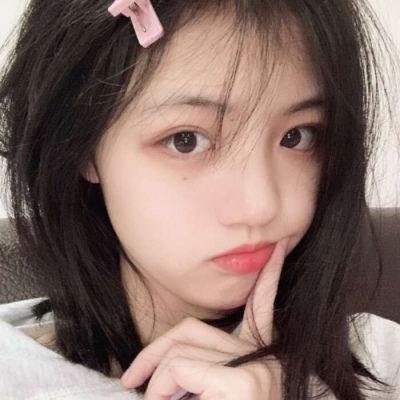 白莲花度假村第一季